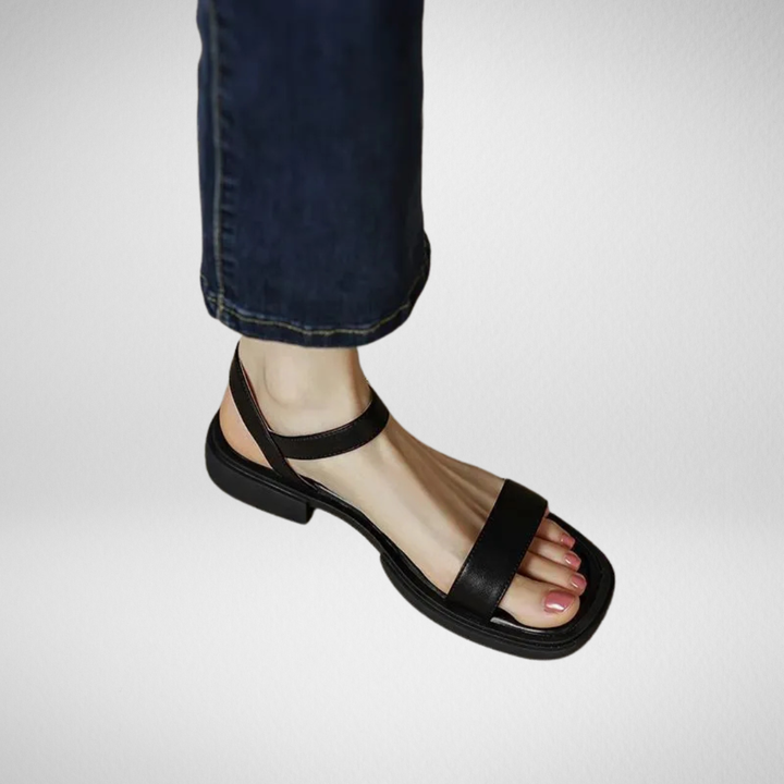 Evelyn | Sophisticated Flat Sandals
