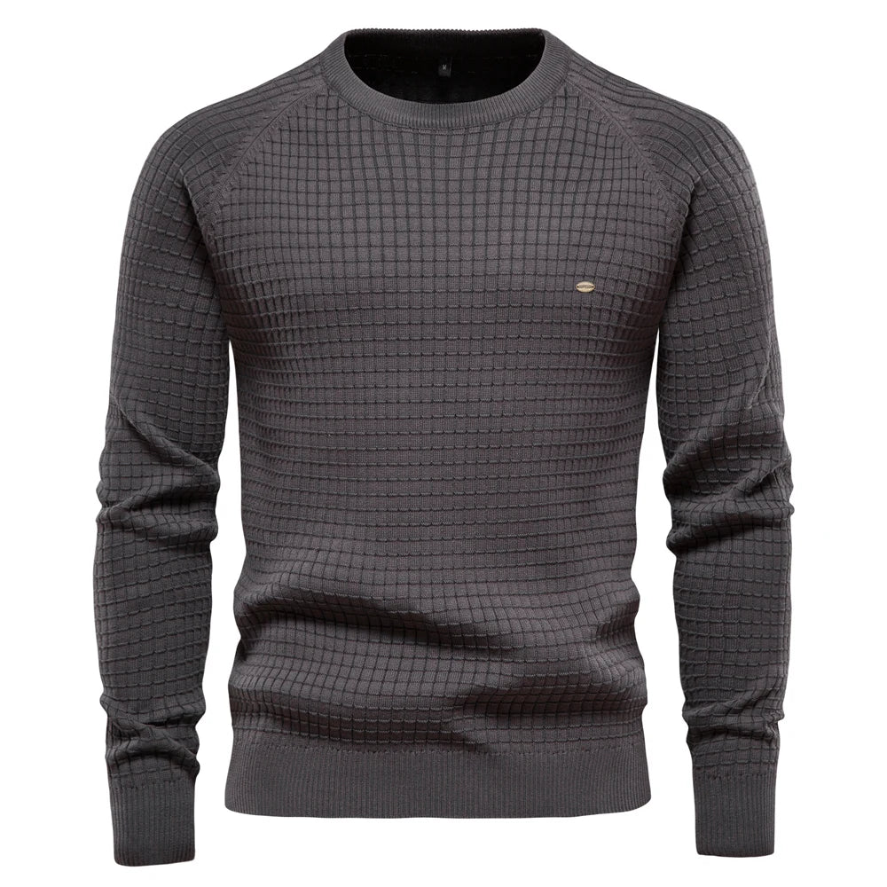 Refined Longsleeve with Diamond Pattern Elegance